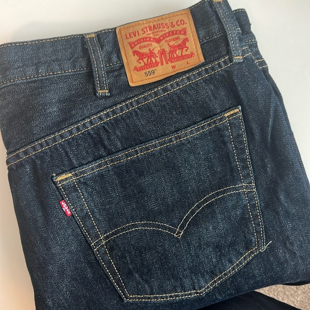 Levi's Men's 559™ RELAXED STRAIGHT FIT MEN'S JEANS (BIG & TALL), Size W 44 L 30